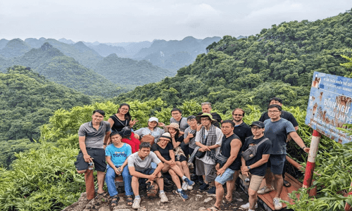 Cat Ba National Park - Viet Hai Village 1 Day Trekking & Boat Tour
