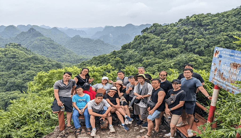 Cat Ba National Park - Viet Hai Village 1 Day Trekking & Boat Tour