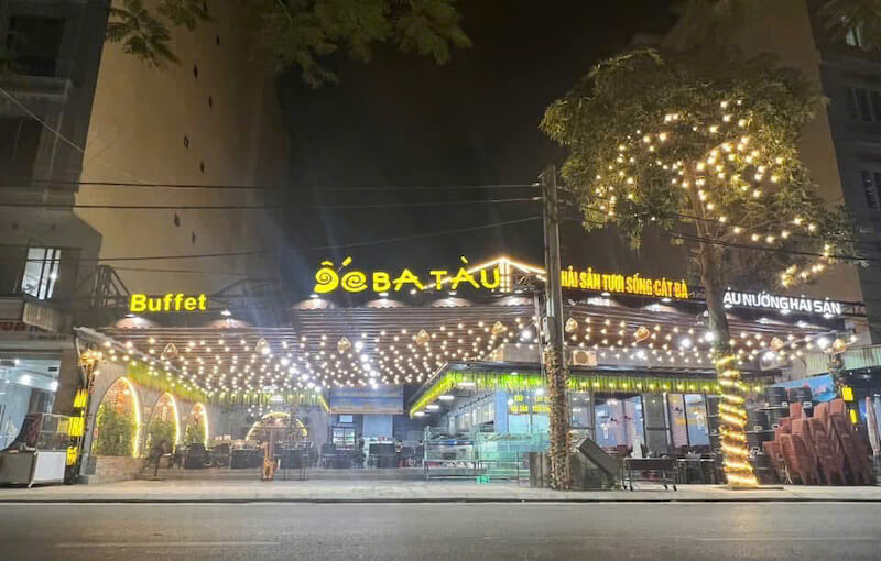 Seafood buffet restaurant in Cat Ba 8