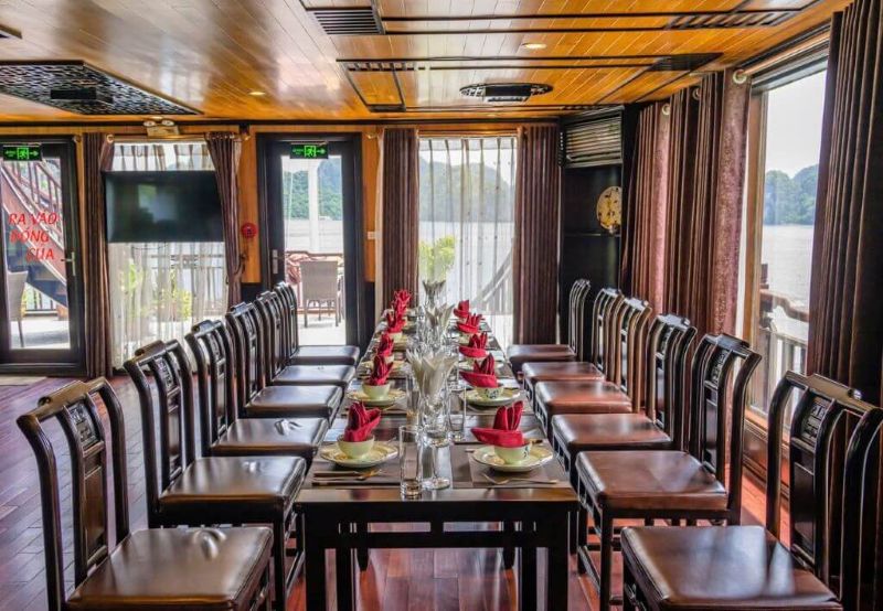 top-4-best-lan-ha-bay-overnight-cruises-from-cat-ba.jpg