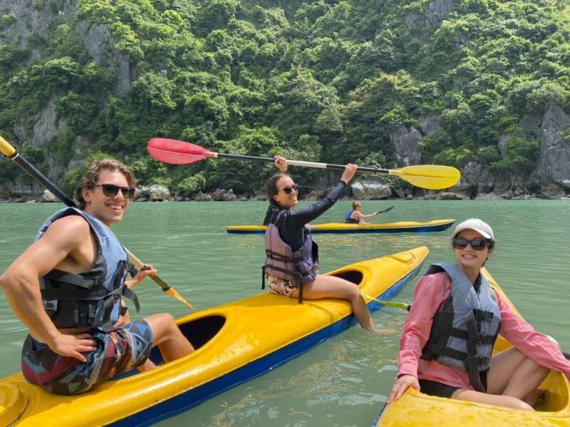 cai-beo-floating-village-in-cat-ba-vietnam’s-oldest-fishing-hub.jpg