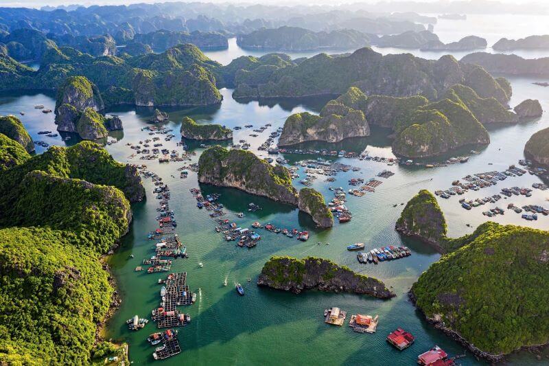 cai-beo-floating-village-in-cat-ba-vietnam’s-oldest-fishing-hub.jpg
