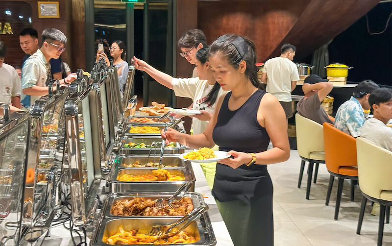 Top 6 star Lan Ha Bay day cruise 8