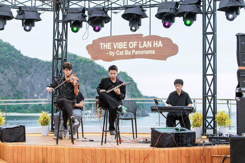 Top 6 star Lan Ha Bay day cruise 4