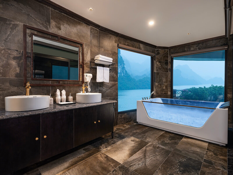 Diana Premier Cabin3