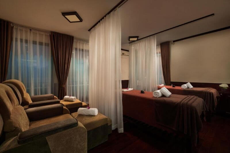 lan-ha-ha-long-overnight-cruises-from-tuan-chau-5-best-options.jpg
