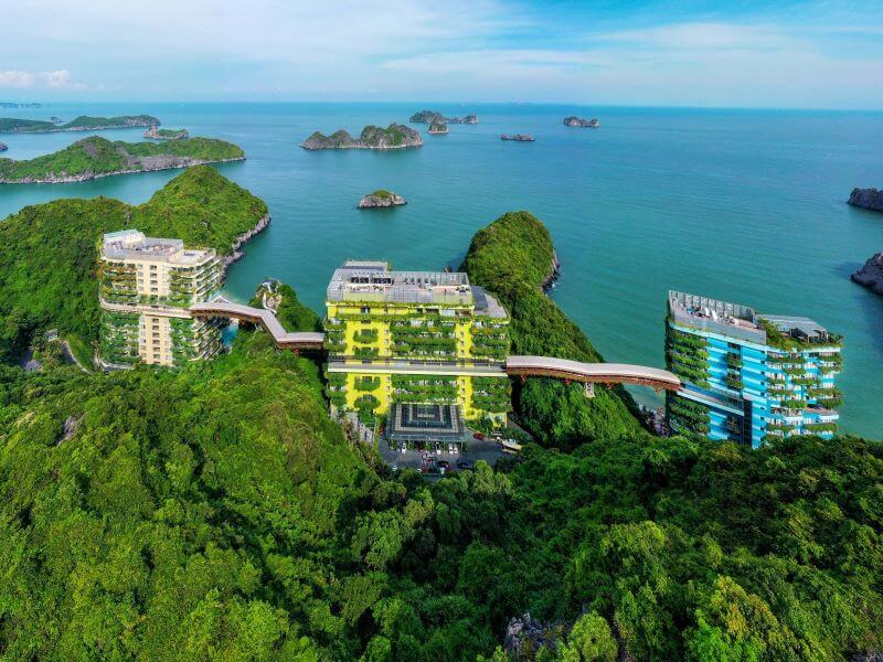 lan-ha-bay-travel-guide-explore-vietnam-hidden-paradise.jpg