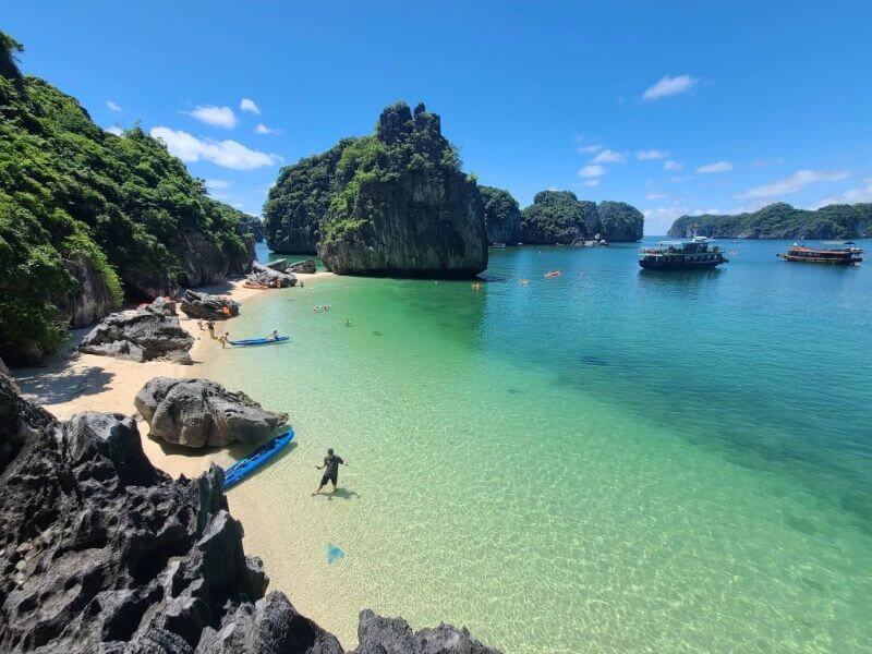 lan-ha-bay-travel-guide-explore-vietnam-hidden-paradise.jpg