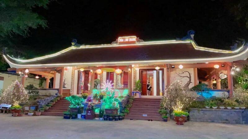 linh-quang-temple-the-oldest-spiritual-site-on-cat-ba-island.jpg