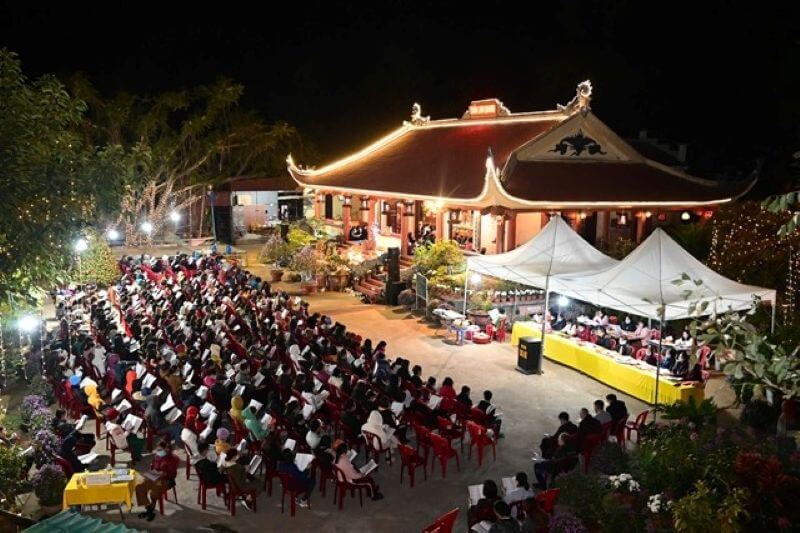linh-quang-temple-the-oldest-spiritual-site-on-cat-ba-island.jpg