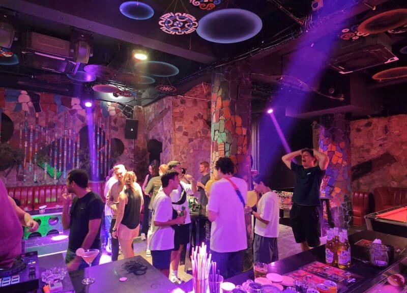 nightlife-activities-cat-ba.jpg