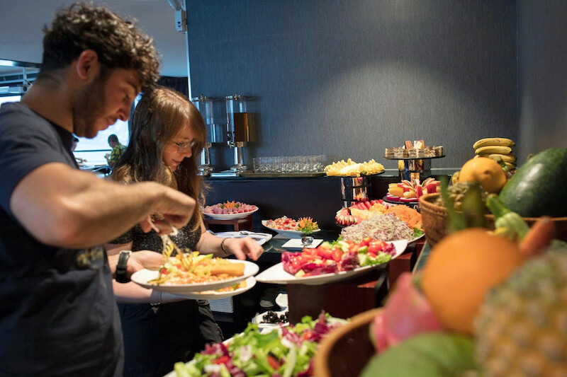 Lunch on Oasis Bay Party cruise