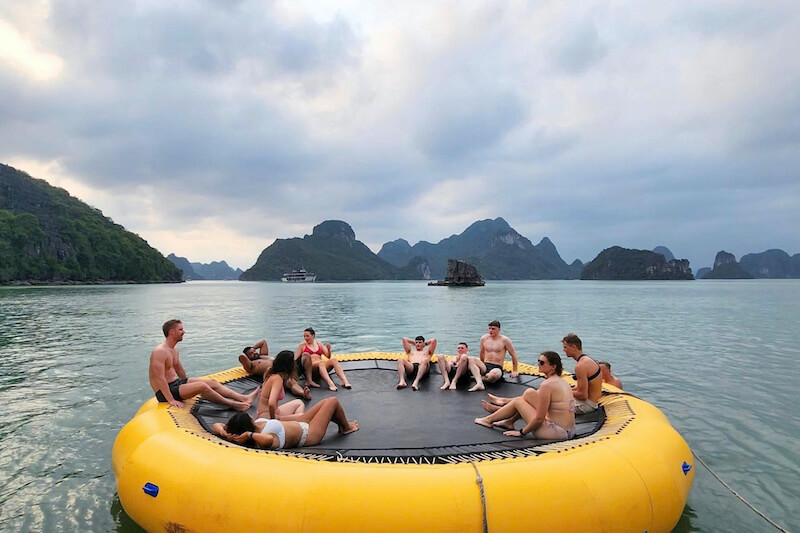 Oasis Bay Party 5 star overnight cruise 8