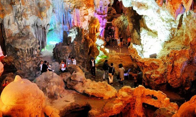 phu-long-cave-the-hidden-limestone-masterpiece-of-cat-ba-island.jpg