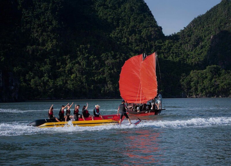 Lan Ha Bay squid fishing tour 2