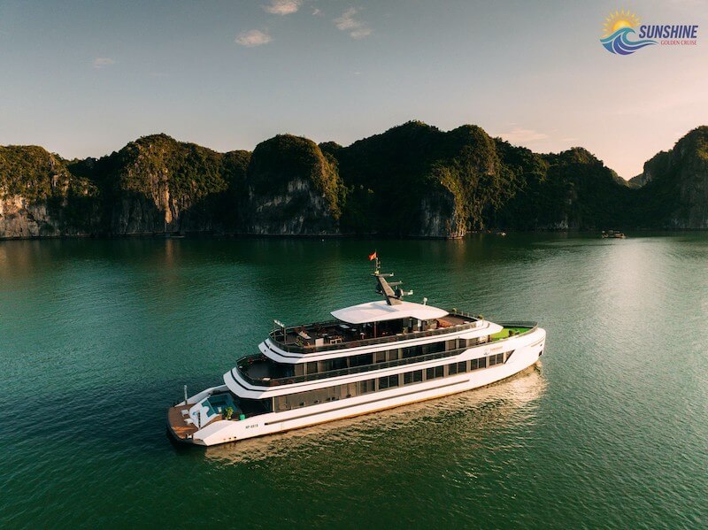 Top 6 star Lan Ha Bay day cruise 20