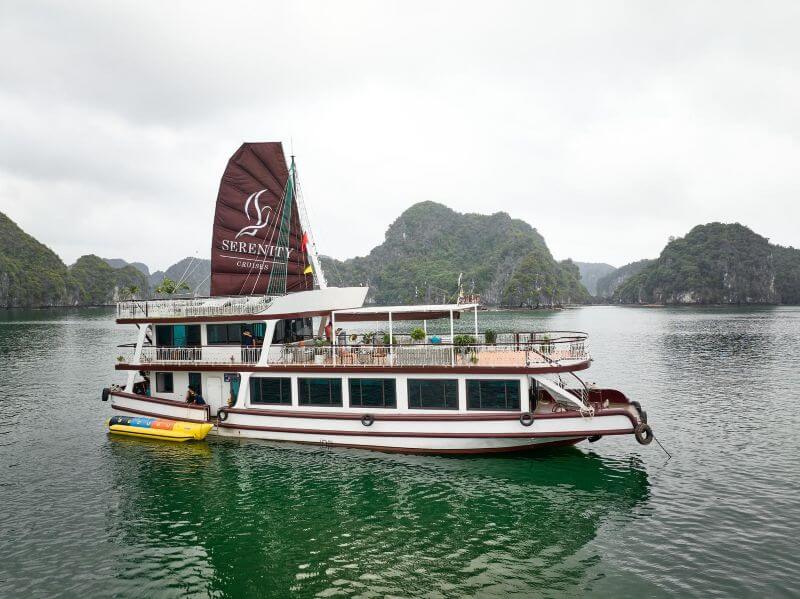 serenity-premium-cruise-4-stars-one-day-to-explore-lan-ha-bay.jpg