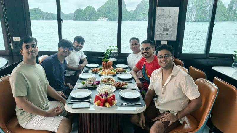 serenity-premium-cruise-4-stars-one-day-to-explore-lan-ha-bay.jpg