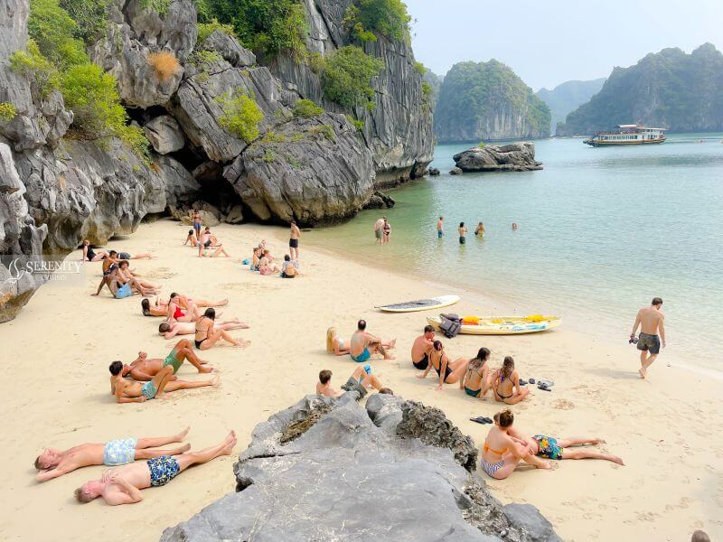 serenity-premium-cruise-4-stars-one-day-to-explore-lan-ha-bay.jpg