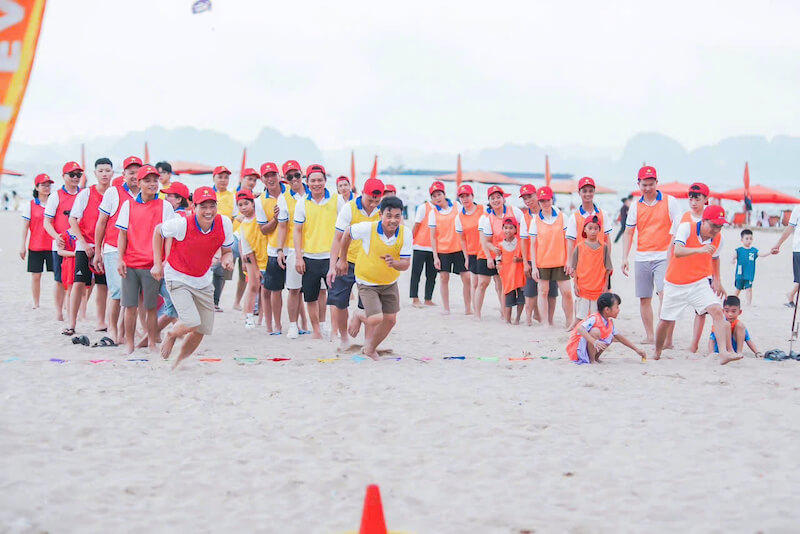 Cat Ba 3D2N tour Team Building + Gala 1