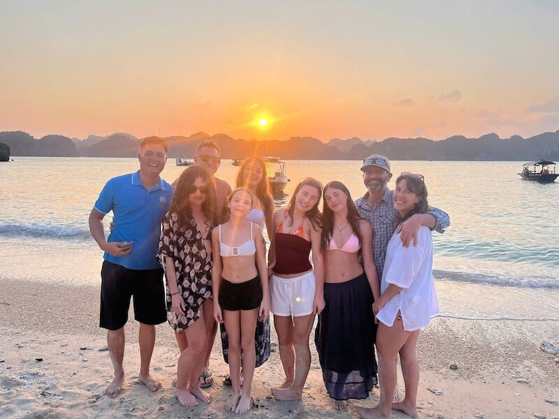 Top 4 Lan Ha Bay speedboat tour 2