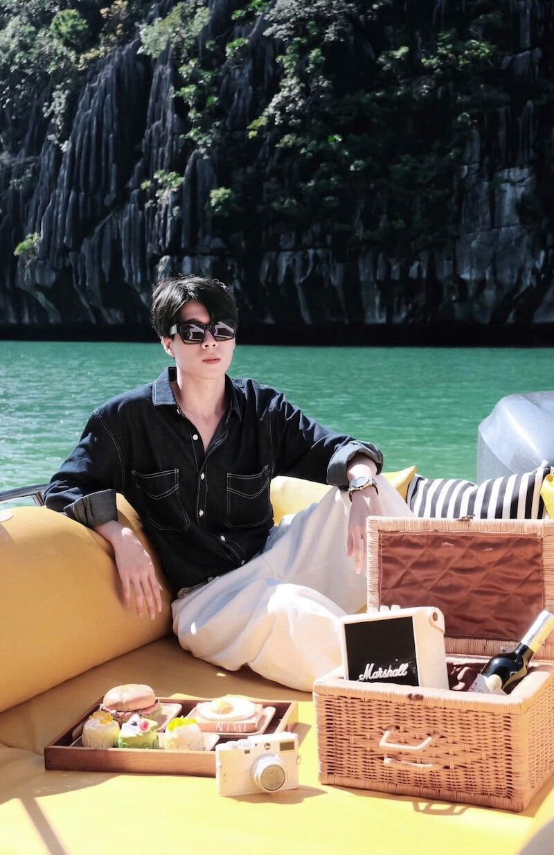 Speedboat tour on Lan Ha Bay