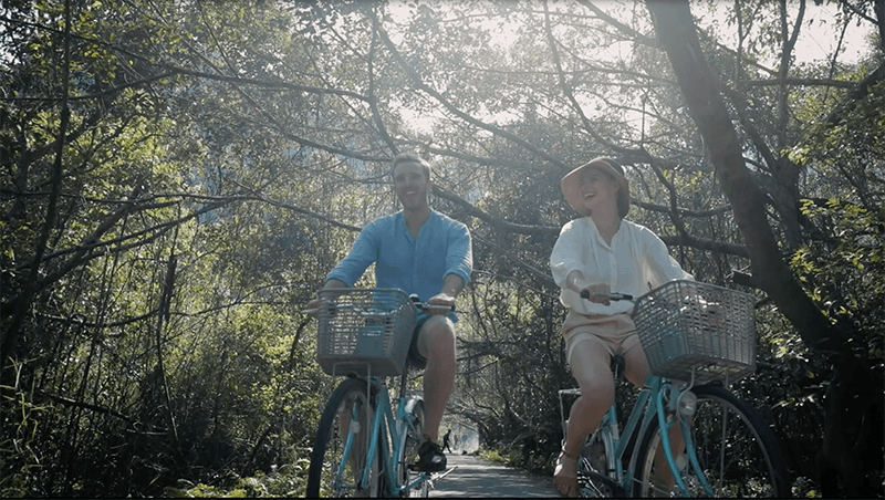 Cycle to Viet Hai village